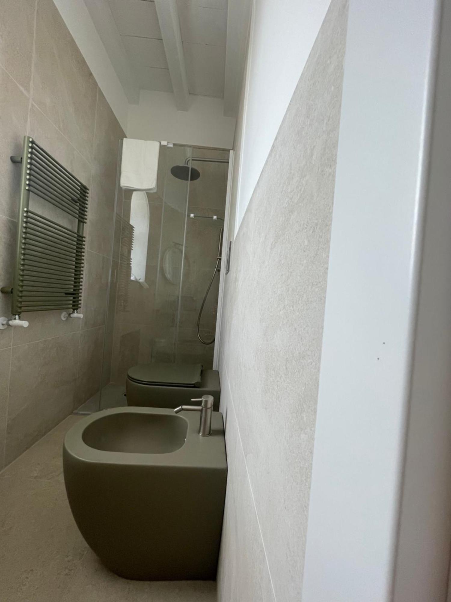 Maison Divaga Fleri Luaran gambar
