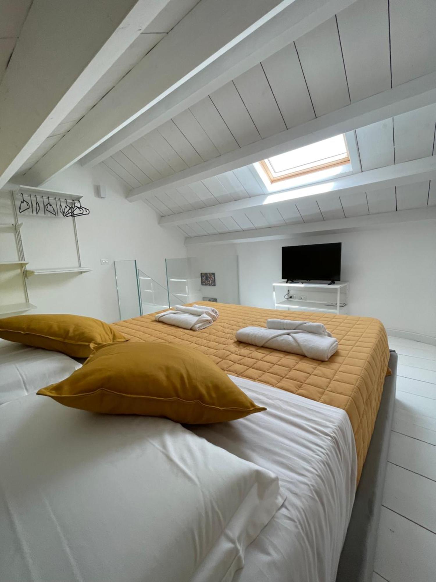 Maison Divaga Fleri Luaran gambar